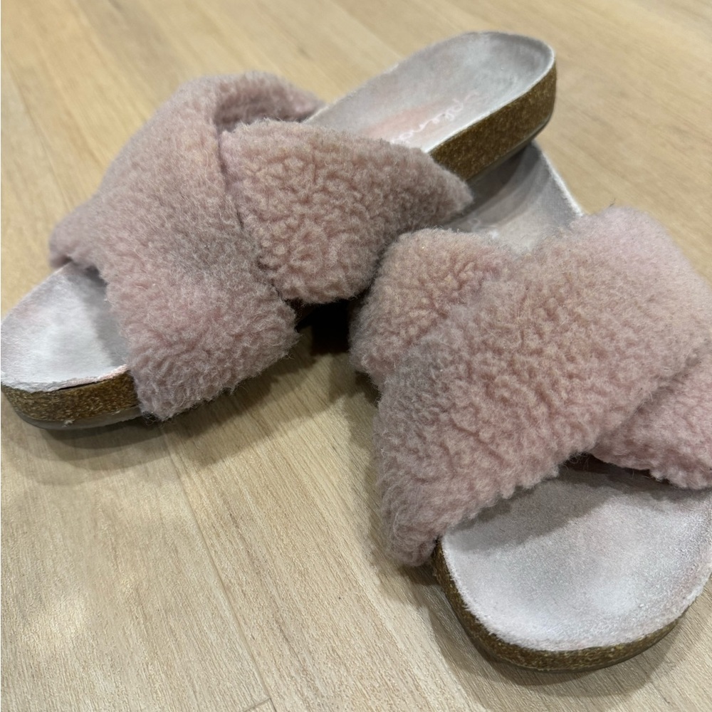 Splendid Rozi Shearling Footbed Sandals - Picture 5 of 9